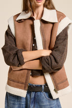 Load image into Gallery viewer, "The Canyon Vest" Light Brown Faux Suede Vest w/ Sherpa Lining
