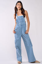 Load image into Gallery viewer, &quot;Pickin Daisies&quot; Denim Pocket Detail Overall Jumpsuit
