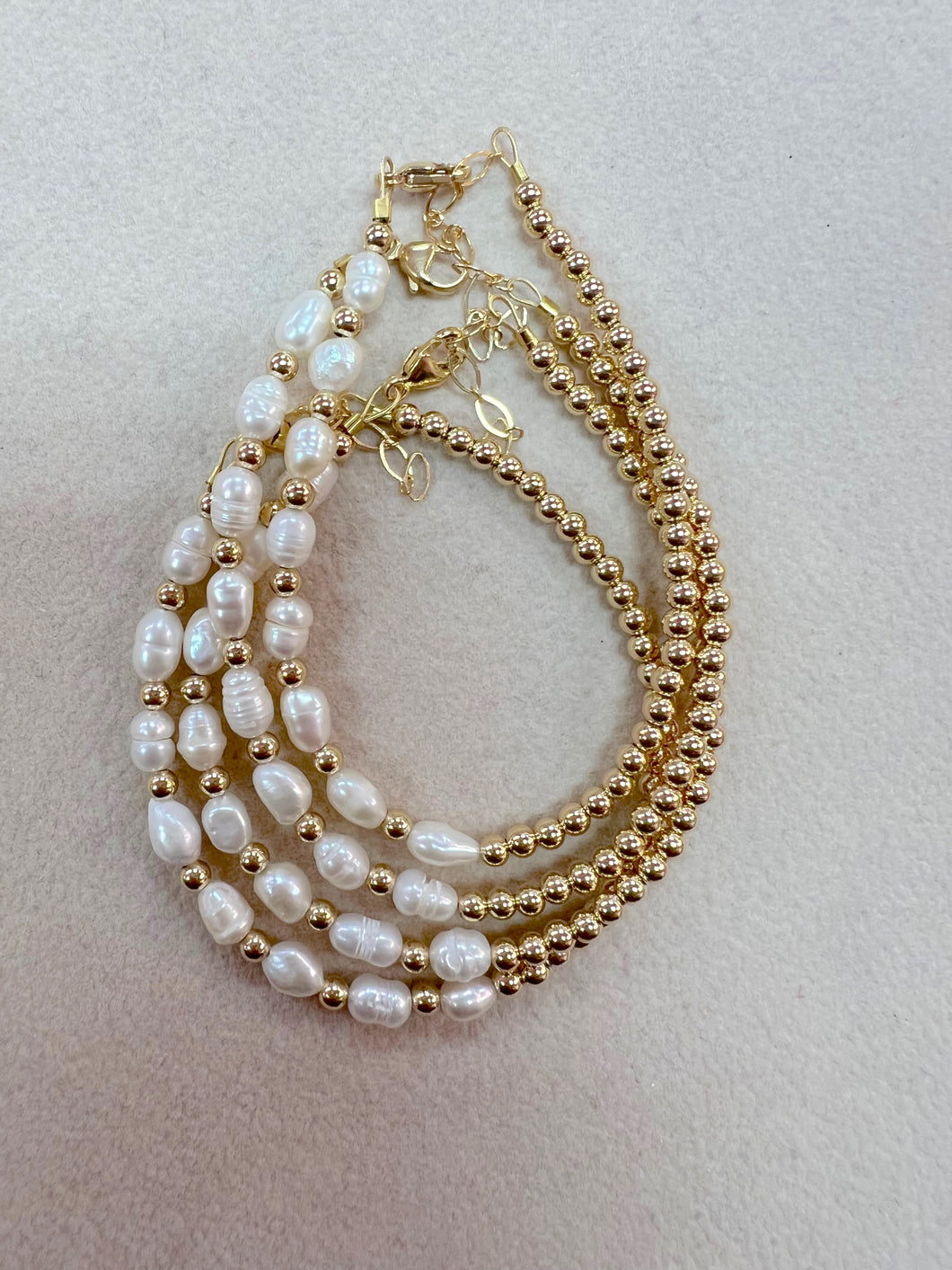 14k Gold Filled Bracelet w/ Fresh Water Pearls