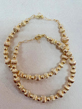 Load image into Gallery viewer, 14k Gold Filled Large Ribbed Gold Beaded Bracelet
